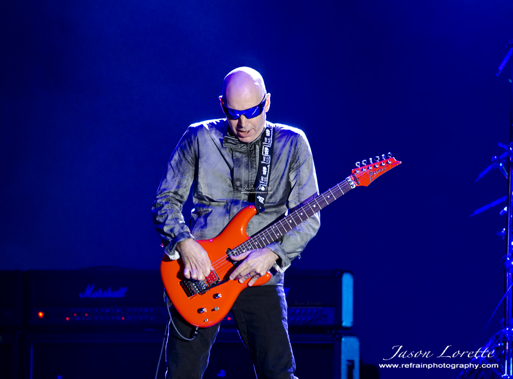 Joe Satriani - Unstoppable Momentum Tour - Casino NB - 10/04/13