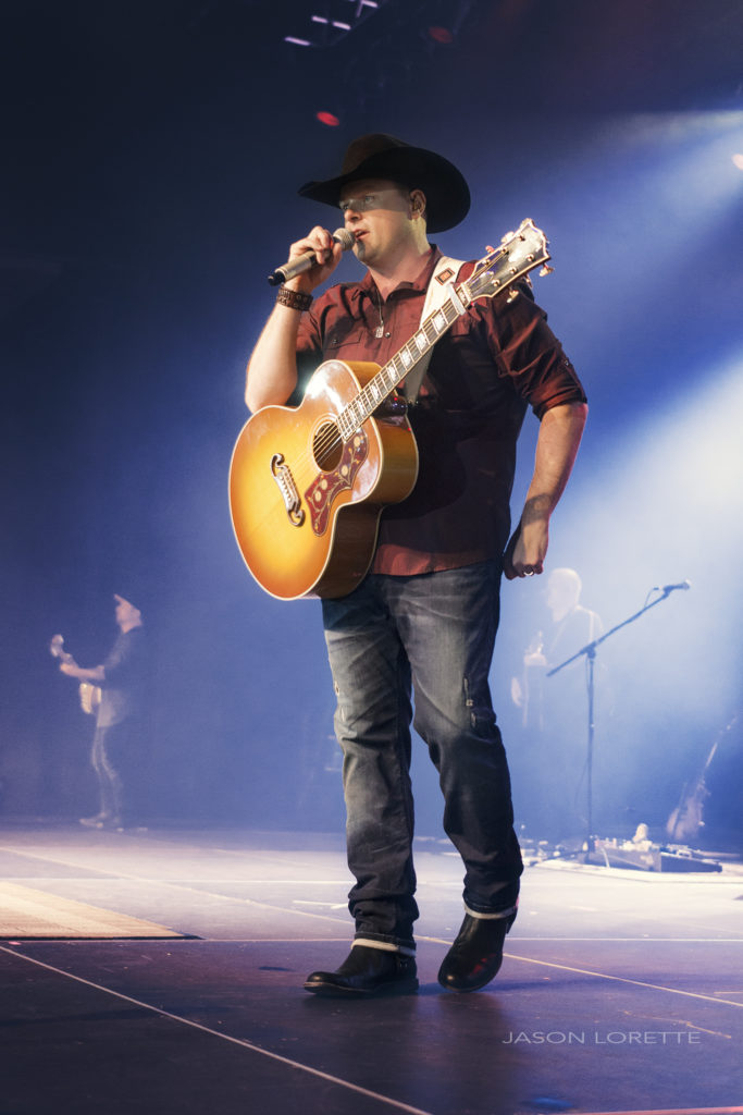 Gord Bamford - Casino NB - 05/20/16 ~ Refrain Photography